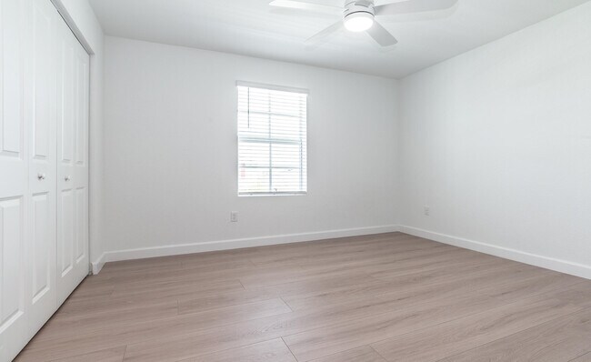 Building Photo - 6378 Windwood Wy