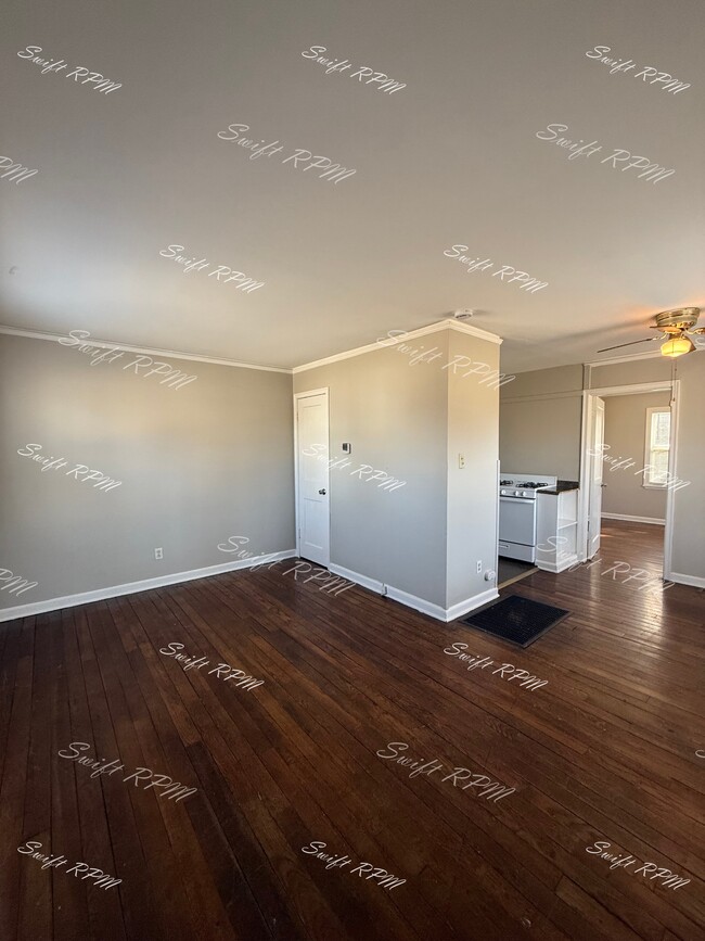 Building Photo - 1147 Oakland Ave