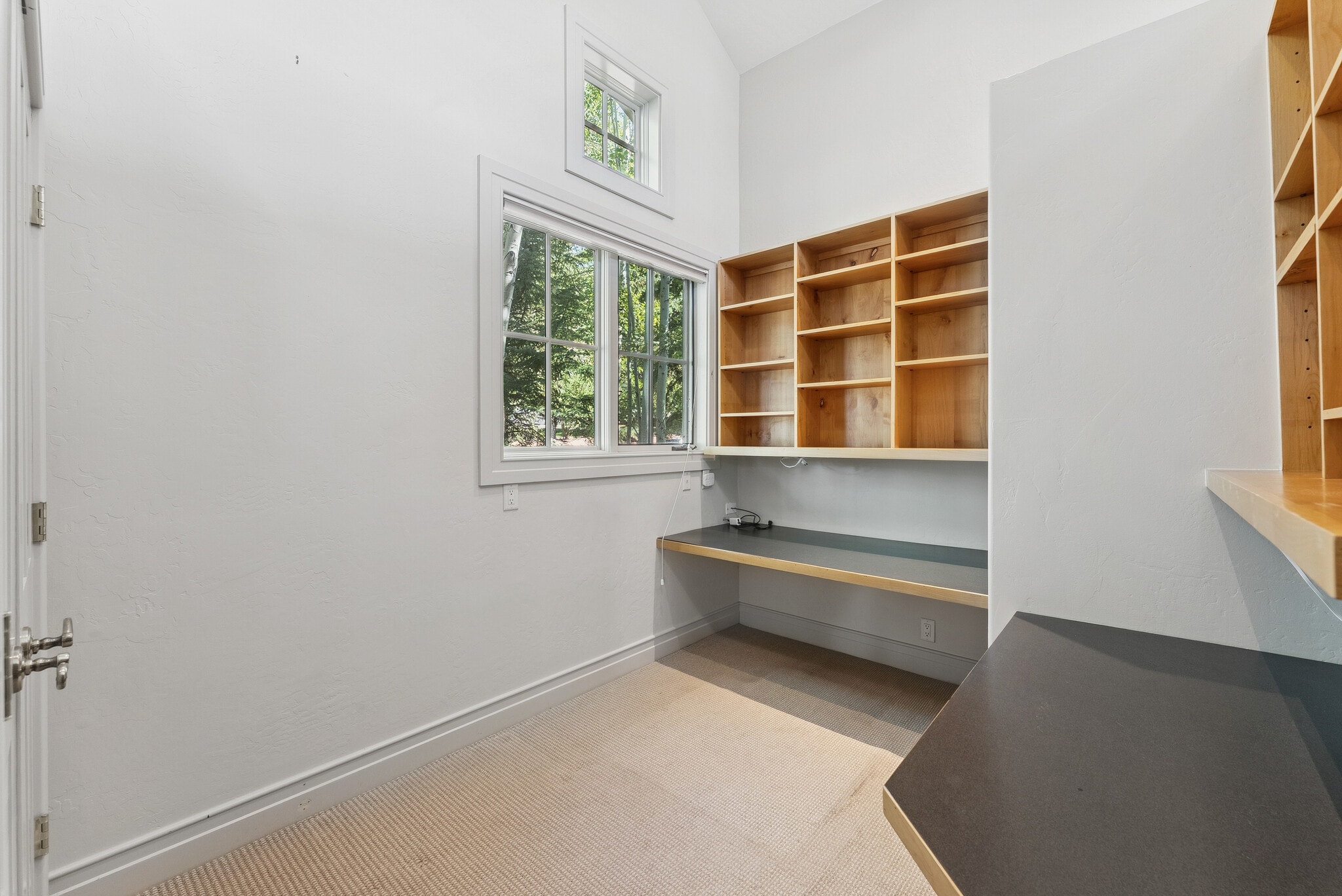 Building Photo - 9246 Par Ct