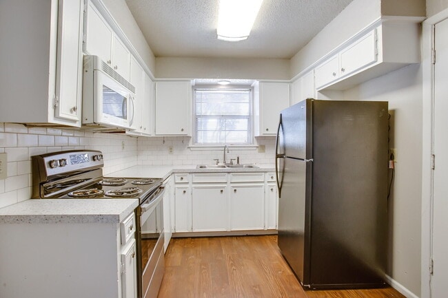 Building Photo - 3715 53rd St