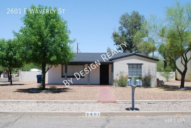 Building Photo - Blenman-Elm 4 Bed 2 Bath - Reserve NOW for March 2026 or Later