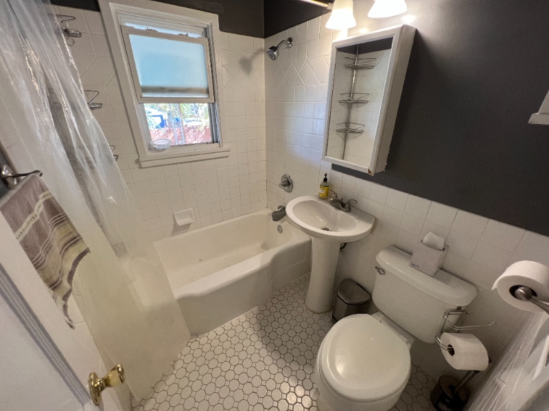 Building Photo - 4440 Shoshone St