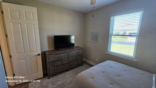 Building Photo - Beautifully Furnished Home in Upscale Gate...