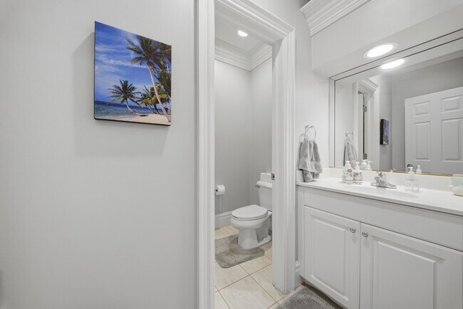 Building Photo - 4013 Lambs Creek Ct