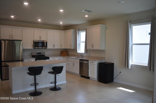 Building Photo - 5039 Sunnytime St