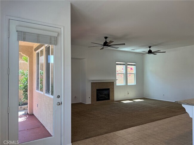 Building Photo - 77184 California Dr