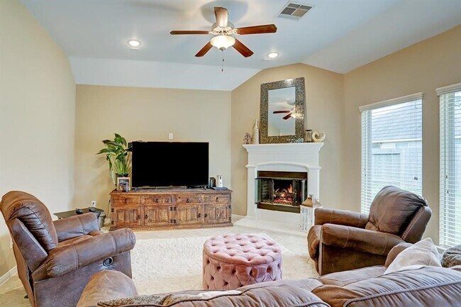 Building Photo - 4411 Eclipse Park Ct