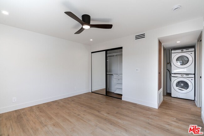 Building Photo - 12425 Texas Ave