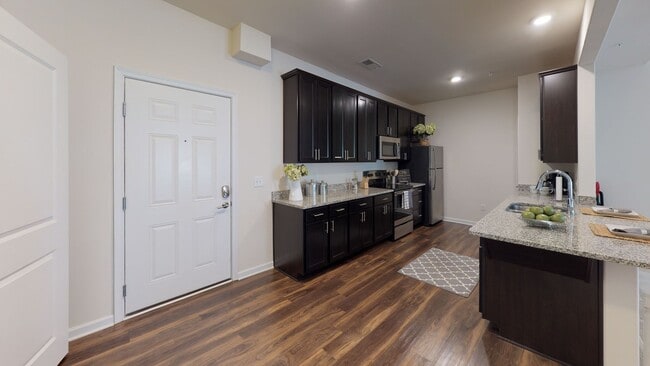 Building Photo - A4X | 1 Bed 1.5 Bath | 1119 sf | $1626 - $1951 | 6 to 15 month lease terms