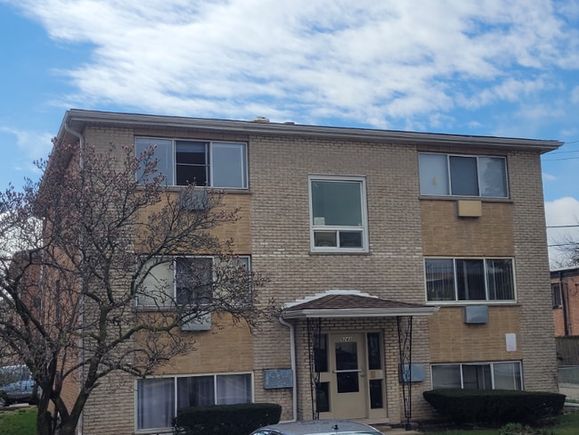 Building Photo - 9229 Jill Ln