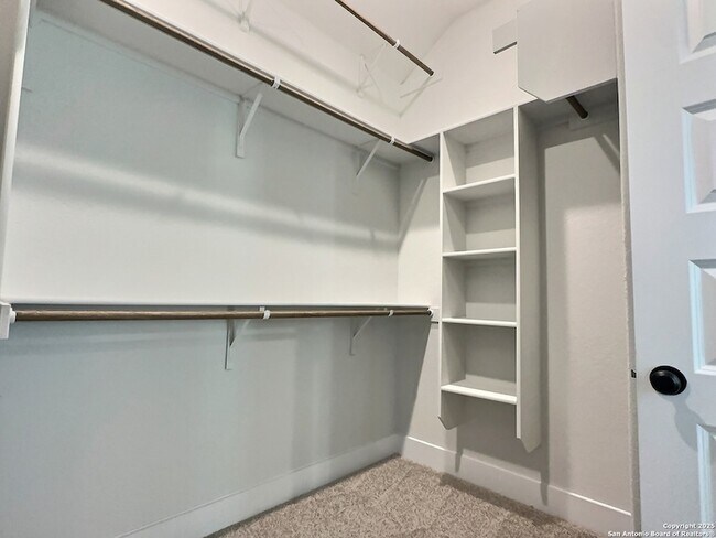 Building Photo - 9425 Mattock