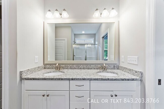 Building Photo - 336 Scottsdale Ct