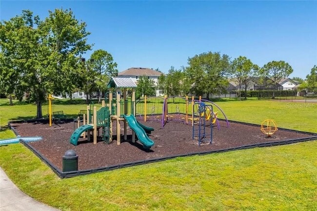 Building Photo - 2817 Maguire Dr