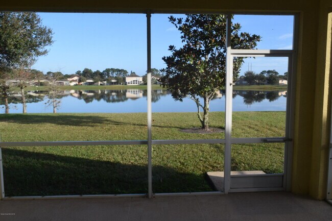 Building Photo - 1783 Dittmer Cir SE