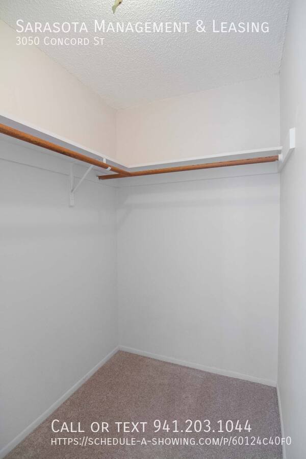 Building Photo - 3050 Concord St