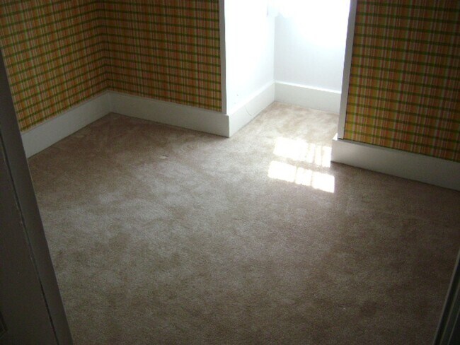 Building Photo - 80 N Main Ave