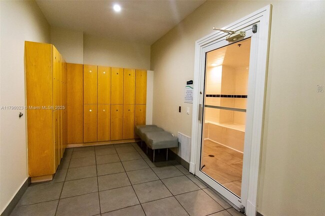 Building Photo - 3001 S Ocean Dr