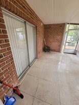 Building Photo - 1335 85th Ter N
