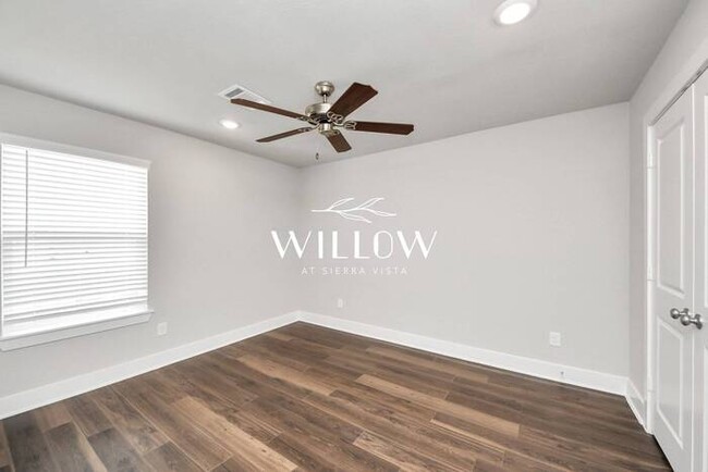 Building Photo - Incredible 3-Bedroom Home – 6 Weeks FREE R...