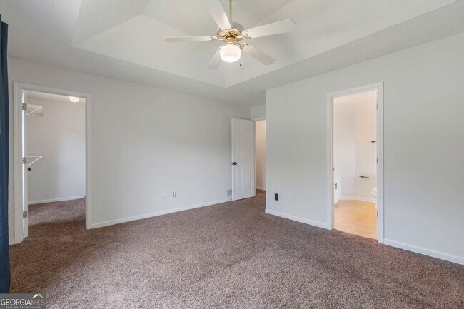 Building Photo - 2055 Amberly Glen Way