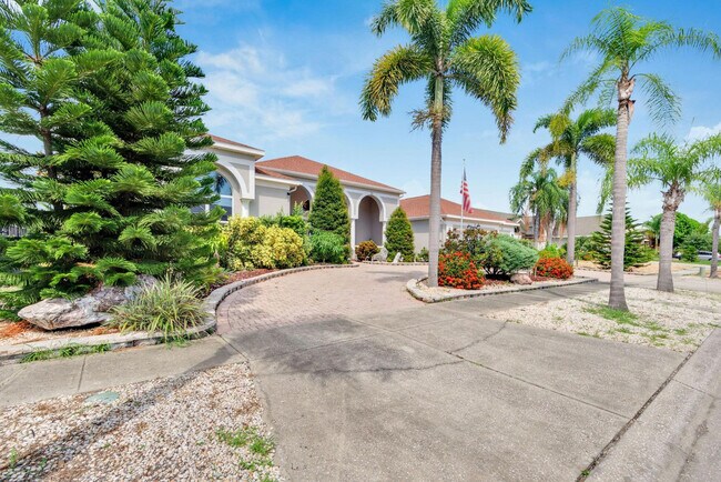 Building Photo - 941 Bunker View Dr