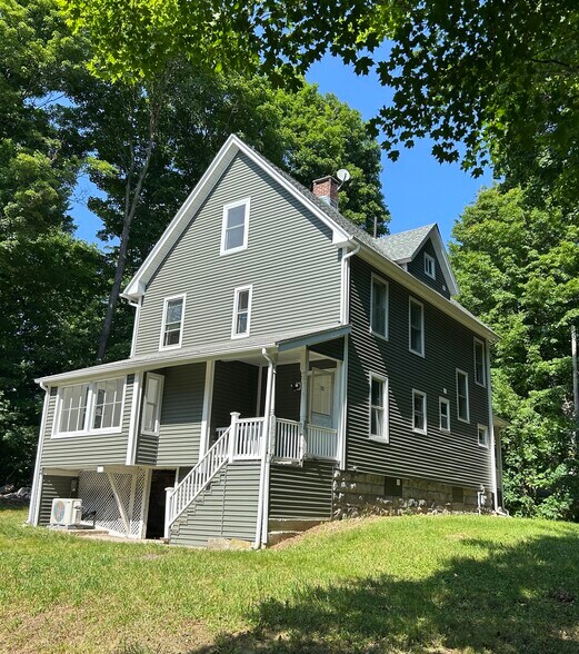 Building Photo - 4 Hillside Pl