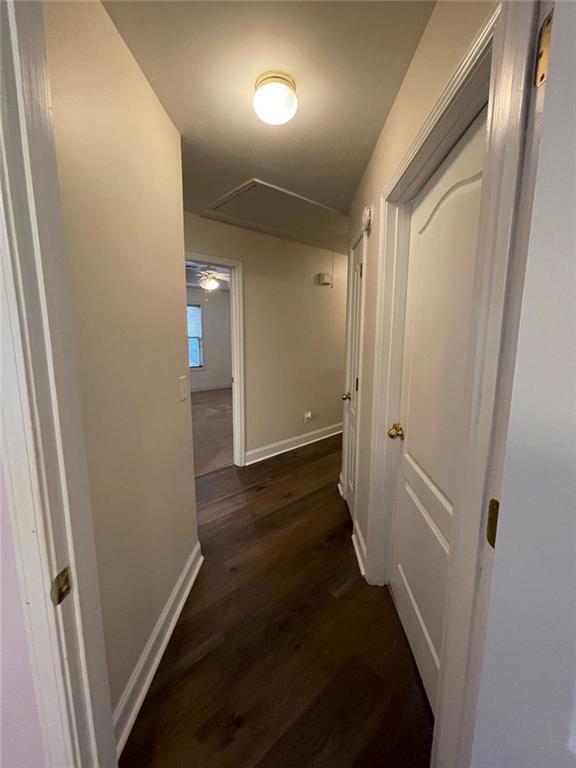 Building Photo - 166 Cove Hill