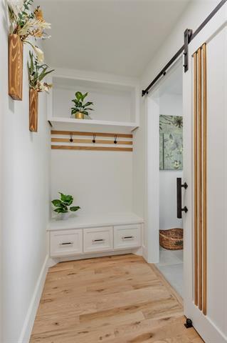 Building Photo - 11115 Scotsmeadow Dr