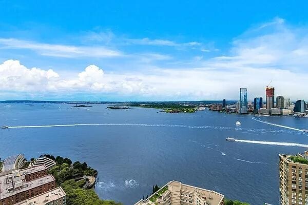 Building Photo - 200 Rector Pl