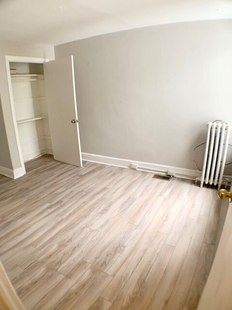 Building Photo - 164 Markle St