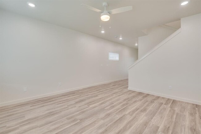 Building Photo - 8909 NW 109th St