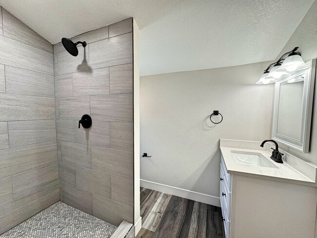 Building Photo - 3250 Meade St