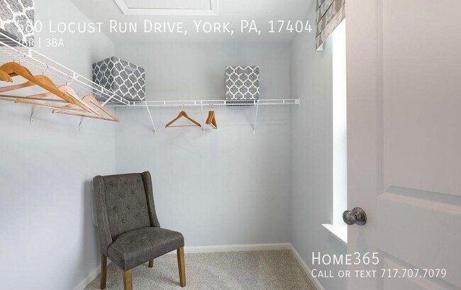 Building Photo - Brand New Townhouses on Locust Run Drive!