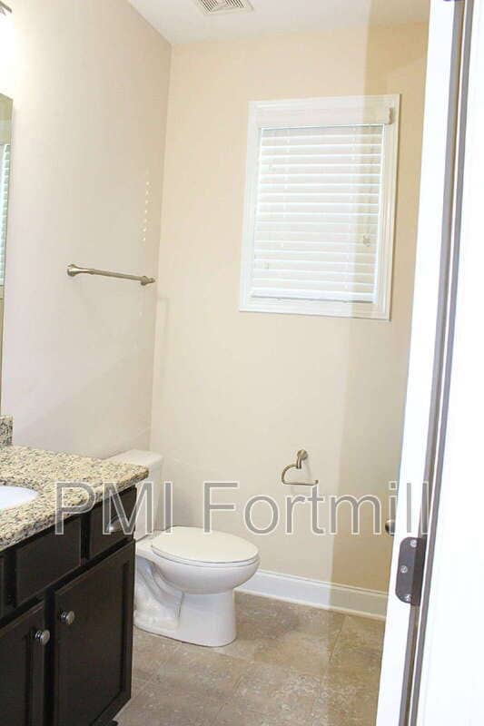 Building Photo - 4417 Carrington Dr