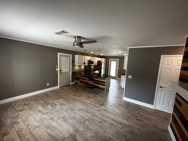 Building Photo - 68 Brierwood Cir