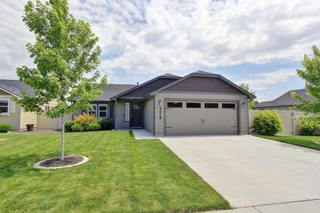 Primary Photo - Clean Single-Level Home in Quiet Neighborhood