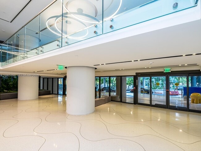 Building Photo - 9 Island Ave