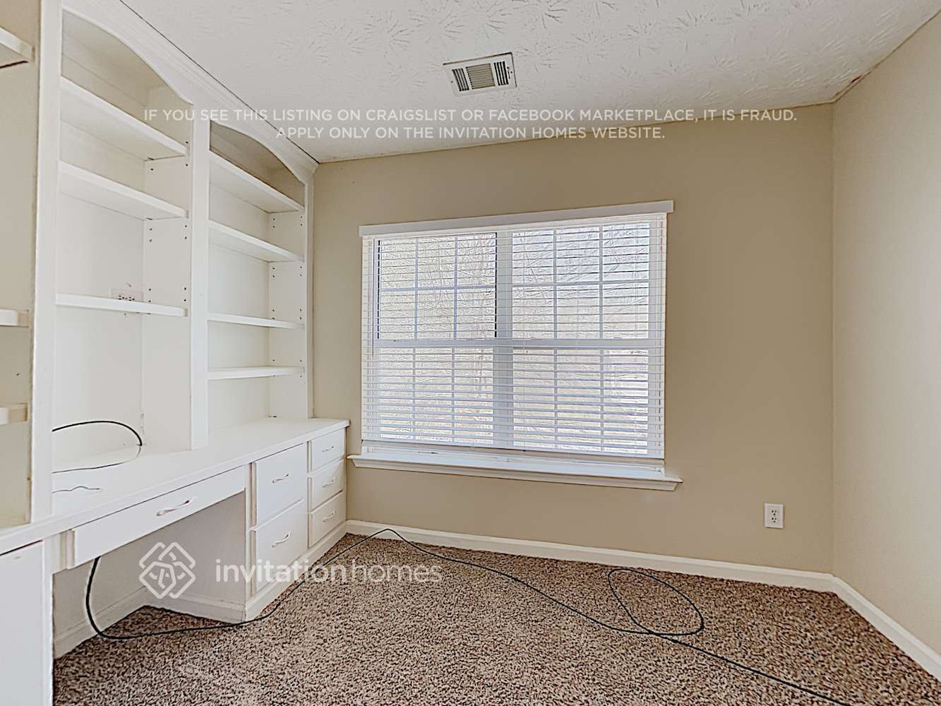 Building Photo - 130 Rosemoore Dr