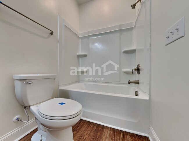 Building Photo - 300 Bering Ln