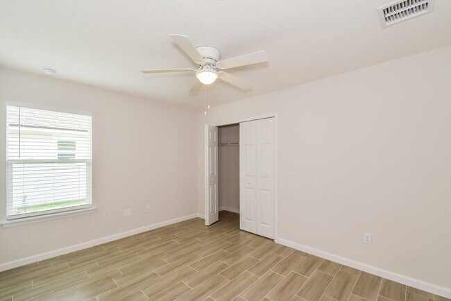 Building Photo - 6087 Patriots Landing Ln