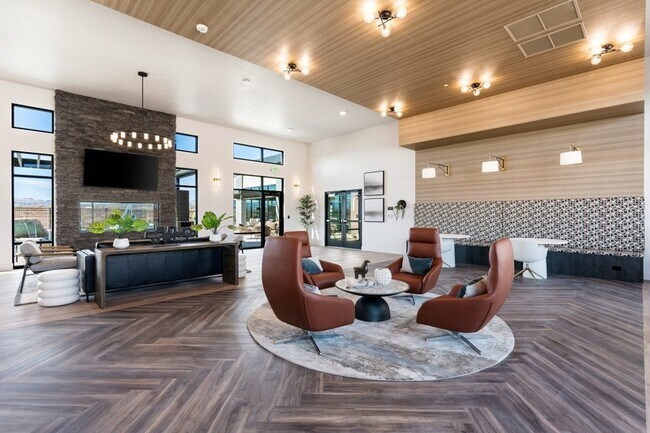 Building Photo - 5088 S Desert Color Pkwy