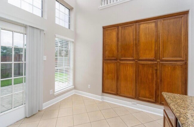 Building Photo - 1408 S Friendswood Dr