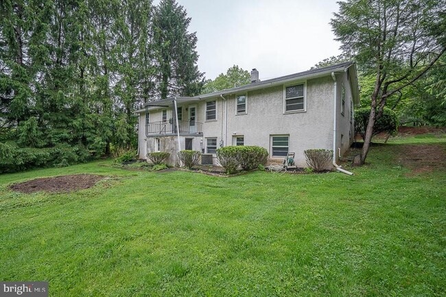 Building Photo - 1019 Howellville Rd