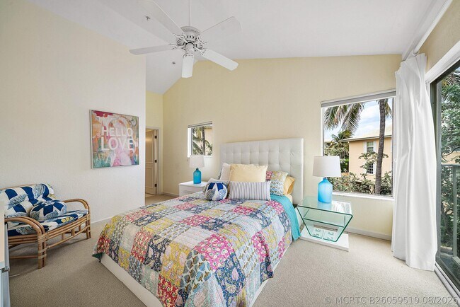 Building Photo - 2115 S Ocean Blvd
