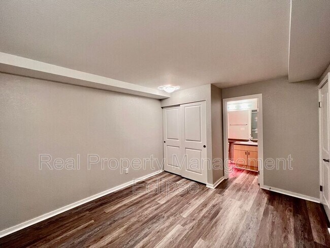 Building Photo - 16101 Bothell Everett Hwy