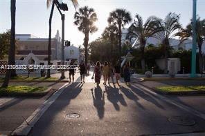 Building Photo - 1542 Drexel Ave