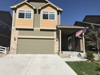 Building Photo - Must-see stunning home! Won't last long!