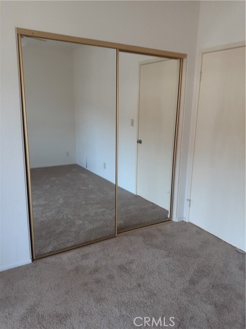 Building Photo - 2331 S Grand Ave