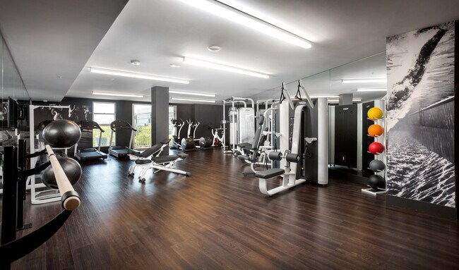 Building Photo - Domain Weho, 7141 Santa Monica Blvd