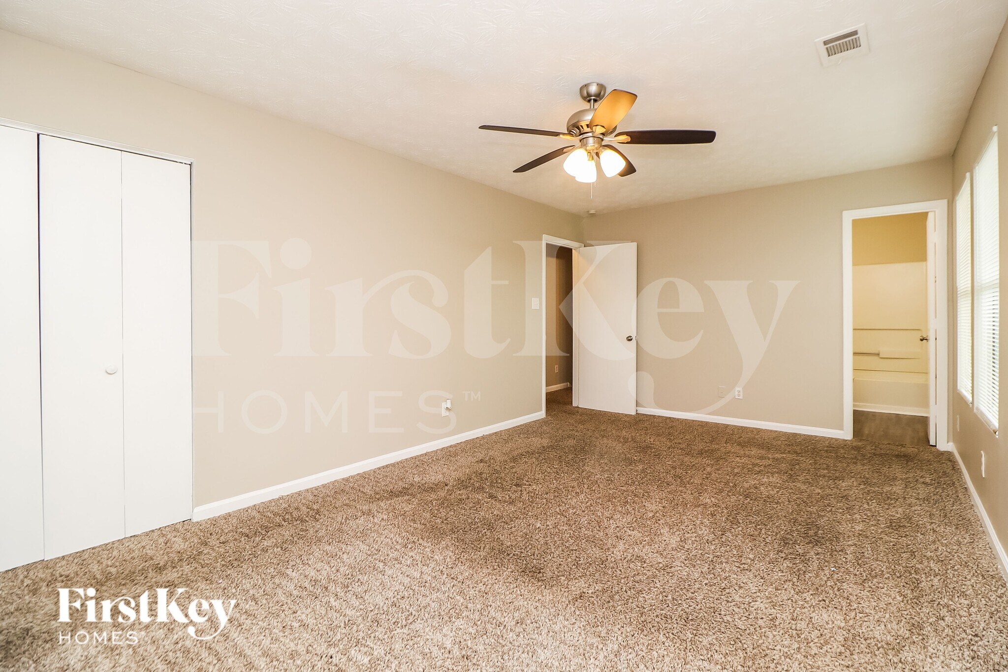 Building Photo - 3346 Clevemont Way